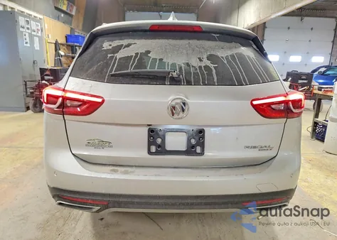 2020 Buick Regal Tourx Essence z USA, uszkodzony, nr VIN W04GV8SX8L1009224